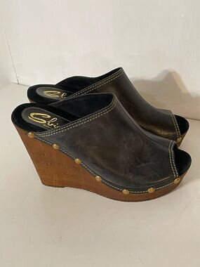 S bicca Open Toe Heels